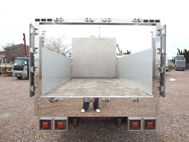 三菱ふそうキャンターアルミブロック小型（2t・3t）[写真26]