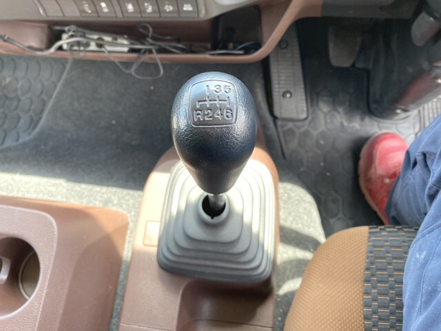 日野レンジャーアルミブロック中型（4t）[写真19]