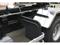 いすゞフォワードコンテナ専用車中型（4t）[写真26]