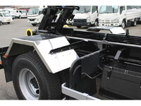 いすゞフォワードコンテナ専用車中型（4t）[写真32]