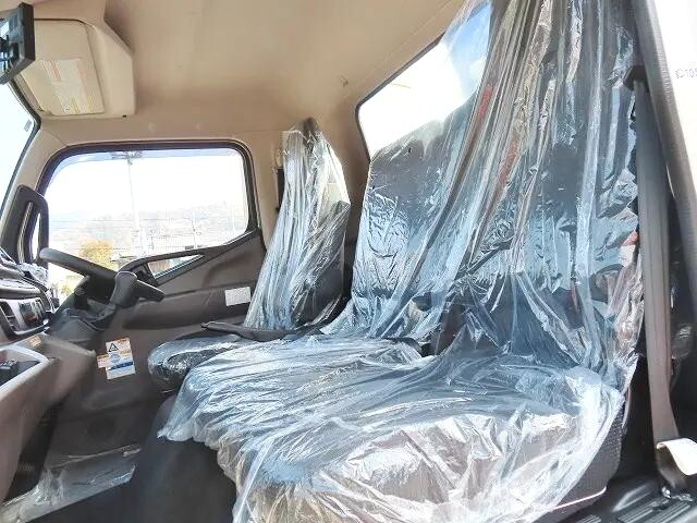 三菱ふそうキャンタークレーン4段小型（2t・3t）[写真10]