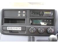 三菱ふそうキャンター冷凍車（冷蔵車）小型（2t・3t）[写真34]