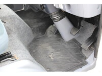 三菱ふそうキャンター冷凍車（冷蔵車）小型（2t・3t）[写真36]