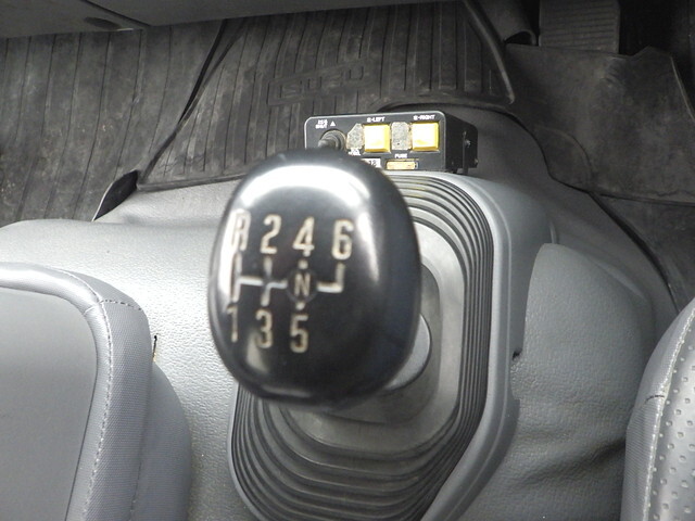 いすゞフォワードダンプ中型（4t）[写真13]