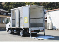 いすゞエルフアルミバン小型（2t・3t）[写真13]