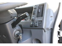 いすゞエルフアルミバン小型（2t・3t）[写真34]