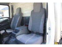 いすゞエルフアルミバン小型（2t・3t）[写真36]