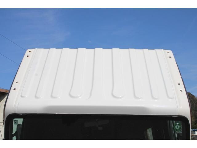 いすゞエルフアルミバン小型（2t・3t）[写真07]