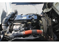 いすゞエルフアルミバン小型（2t・3t）[写真09]