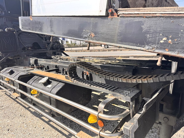 日野プロフィアセーフティローダー大型（10t）[写真15]