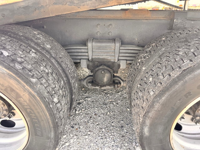 日野プロフィアセーフティローダー大型（10t）[写真17]