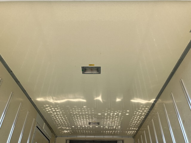 三菱ふそうキャンター冷凍車（冷蔵車）小型（2t・3t）[写真17]