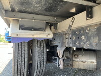 三菱ふそうキャンター冷凍車（冷蔵車）小型（2t・3t）[写真25]