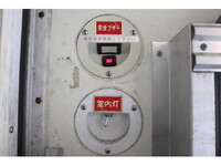 いすゞエルフ冷凍車（冷蔵車）小型（2t・3t）[写真21]