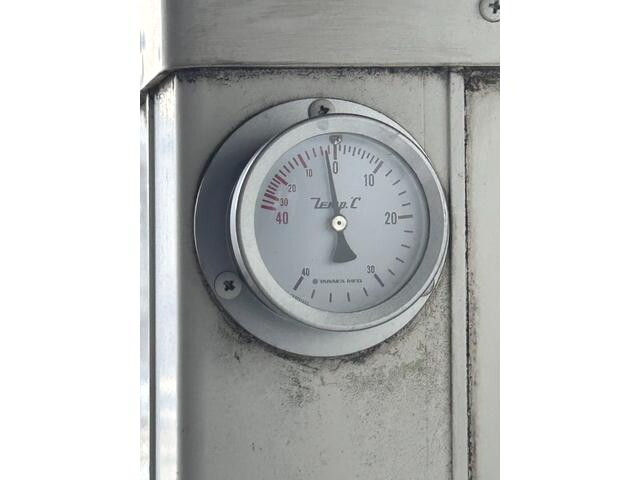 いすゞエルフ冷凍車（冷蔵車）小型（2t・3t）[写真21]