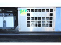 いすゞエルフ冷凍車（冷蔵車）小型（2t・3t）[写真24]