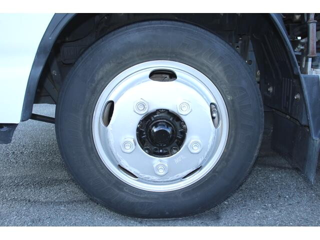 いすゞエルフ冷凍車（冷蔵車）小型（2t・3t）[写真29]