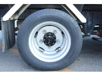 いすゞエルフ冷凍車（冷蔵車）小型（2t・3t）[写真31]