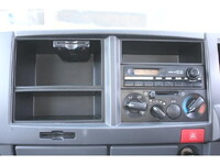 いすゞエルフ冷凍車（冷蔵車）小型（2t・3t）[写真34]