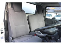 いすゞエルフ冷凍車（冷蔵車）小型（2t・3t）[写真37]