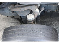 いすゞエルフ冷凍車（冷蔵車）小型（2t・3t）[写真10]