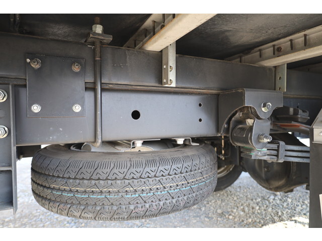 日野デュトロアルミバン小型（2t・3t）[写真18]