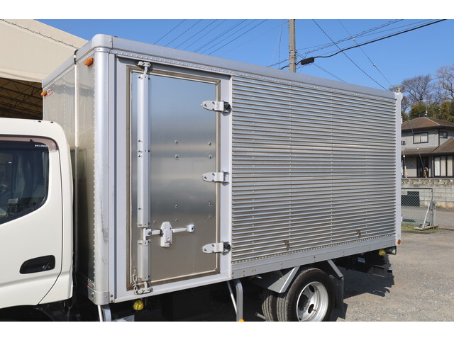 日野デュトロアルミバン小型（2t・3t）[写真07]