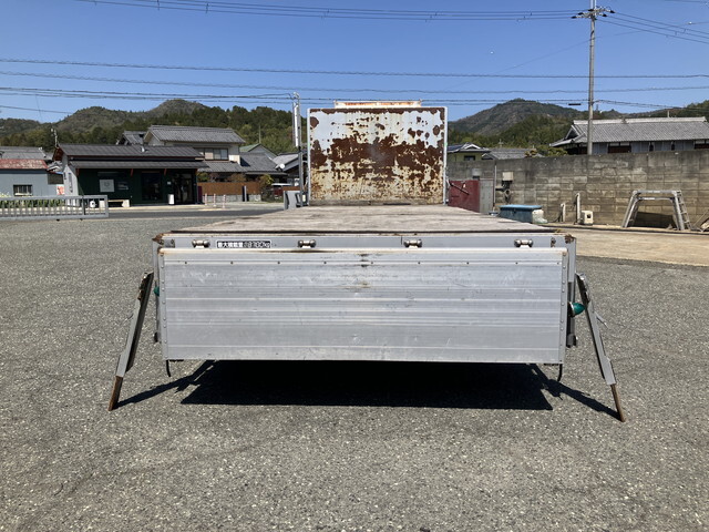 いすゞフォワードアルミブロック中型（4t）[写真12]