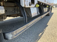 いすゞフォワードアルミブロック中型（4t）[写真22]