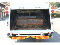 いすゞフォワードパッカー車（塵芥車）増トン（6t・8t）[写真12]