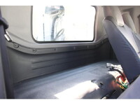 いすゞフォワードパッカー車（塵芥車）増トン（6t・8t）[写真40]