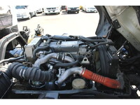 いすゞフォワードパッカー車（塵芥車）増トン（6t・8t）[写真10]