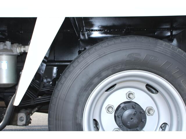 いすゞエルフ穴掘建柱車小型（2t・3t）[写真18]