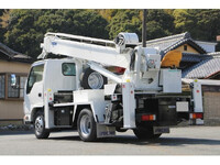 いすゞエルフ穴掘建柱車小型（2t・3t）[写真02]