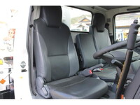 いすゞエルフ穴掘建柱車小型（2t・3t）[写真39]