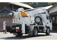 いすゞエルフ穴掘建柱車小型（2t・3t）[写真05]