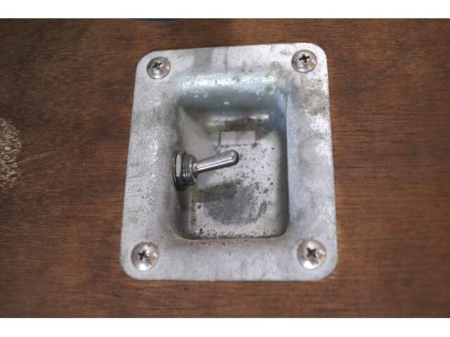 日野デュトロアルミバン小型（2t・3t）[写真16]