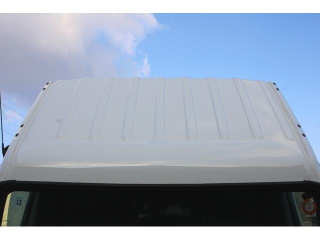 日野デュトロアルミバン小型（2t・3t）[写真07]