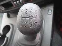 いすゞギガアルミブロック大型（10t）[写真17]