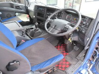 いすゞギガアルミブロック大型（10t）[写真09]