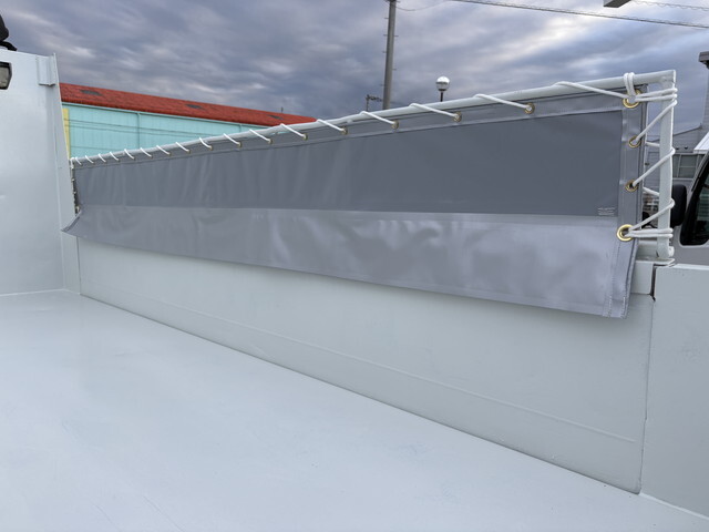 三菱ふそうキャンターダンプ小型（2t・3t）[写真19]