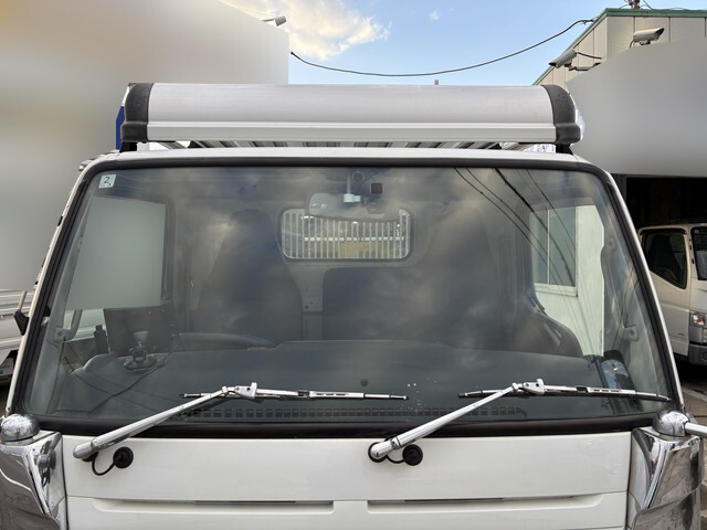 三菱ふそうキャンターダンプ小型（2t・3t）[写真24]