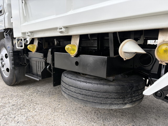 三菱ふそうキャンターダンプ小型（2t・3t）[写真27]