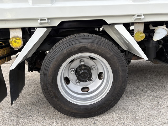 三菱ふそうキャンターダンプ小型（2t・3t）[写真34]