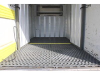 いすゞエルフ冷凍車（冷蔵車）小型（2t・3t）[写真14]