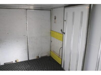 いすゞエルフ冷凍車（冷蔵車）小型（2t・3t）[写真20]