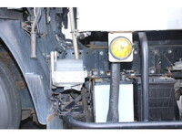 いすゞエルフ冷凍車（冷蔵車）小型（2t・3t）[写真22]