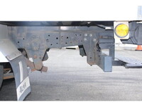 いすゞエルフ冷凍車（冷蔵車）小型（2t・3t）[写真23]