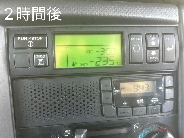 いすゞエルフ冷凍車（冷蔵車）小型（2t・3t）[写真40]