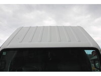 いすゞエルフ冷凍車（冷蔵車）小型（2t・3t）[写真08]